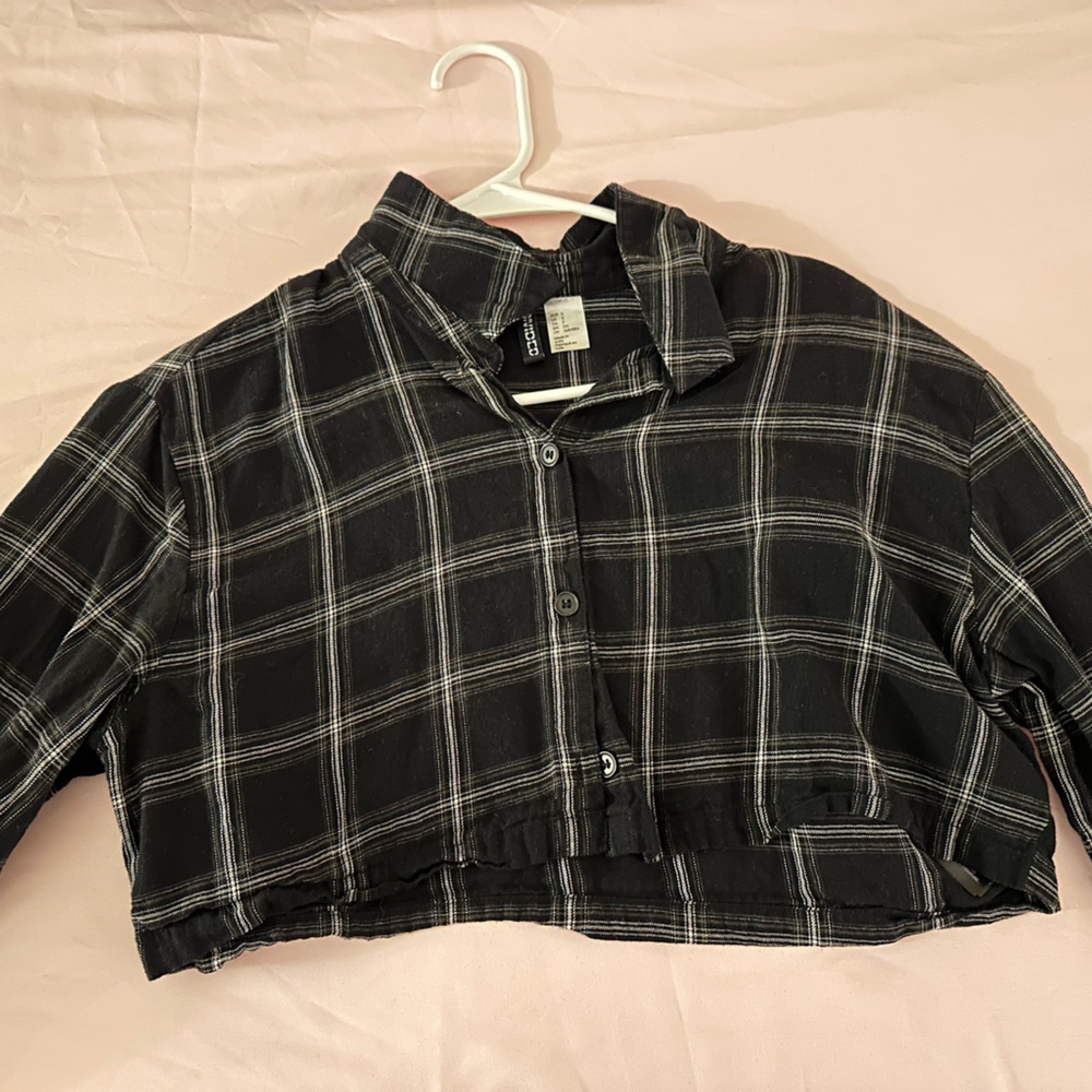 Cropped plaid shirt!